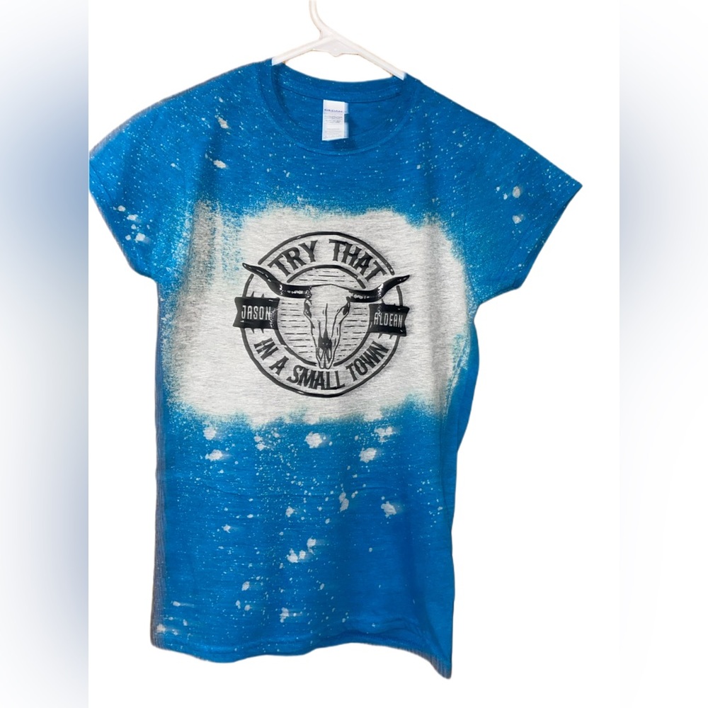 Jason Aldean bleached Try that in a small town  shirt